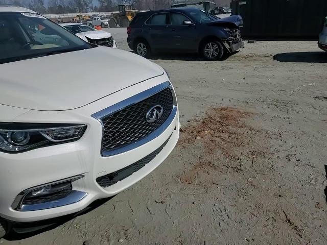 2017 Infiniti QX60 - Image 10