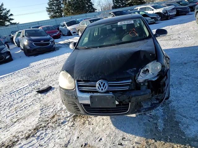 2009 Volkswagen Jetta - Image 10