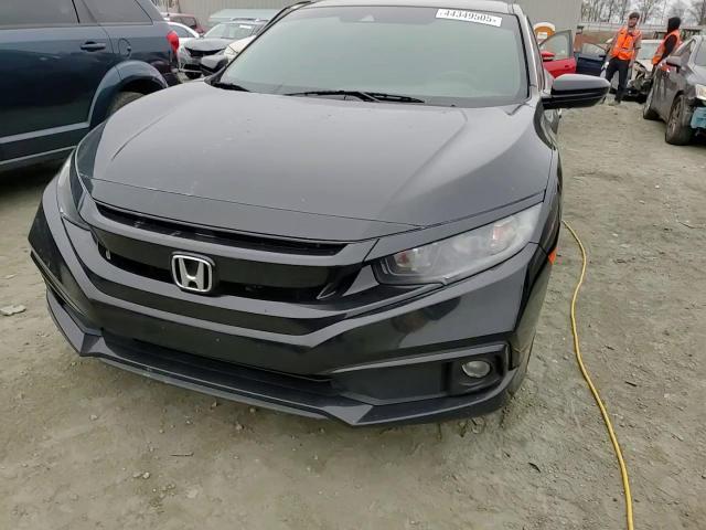 2019 Honda Civic - Image 10