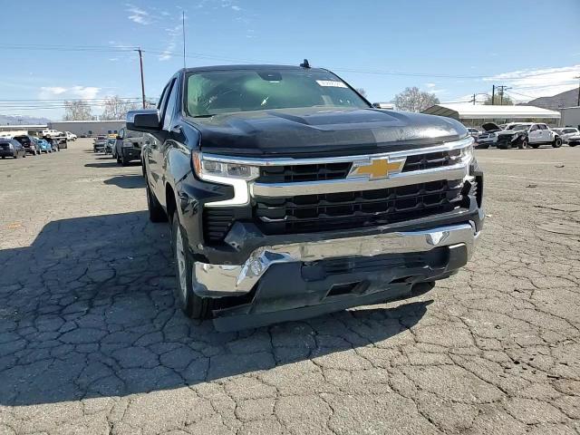 2023 Chevrolet Silverado - Image 11