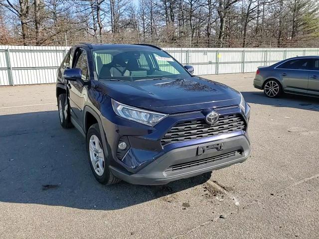 2019 Toyota RAV 4 - Image 12
