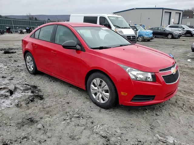 2014 Chevrolet Cruze - Image 13