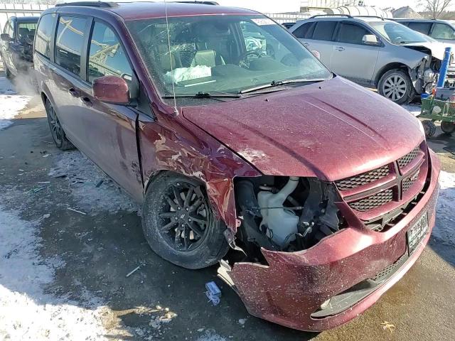 2019 Dodge Caravan - Image 12