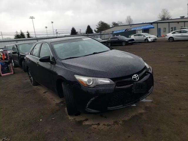 2015 Toyota Camry - Image 10