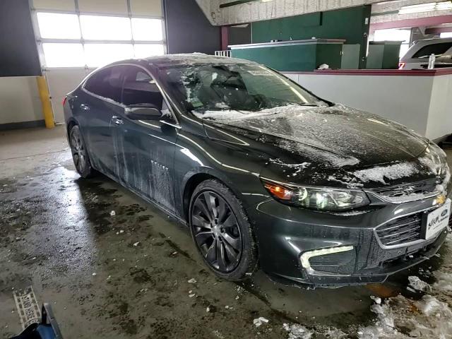 2016 Chevrolet Malibu - Image 10