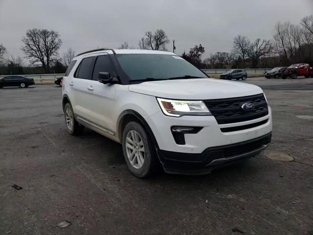2018 Ford Explorer - Image 11