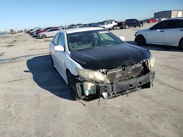 2010 Toyota Camry - Image 10