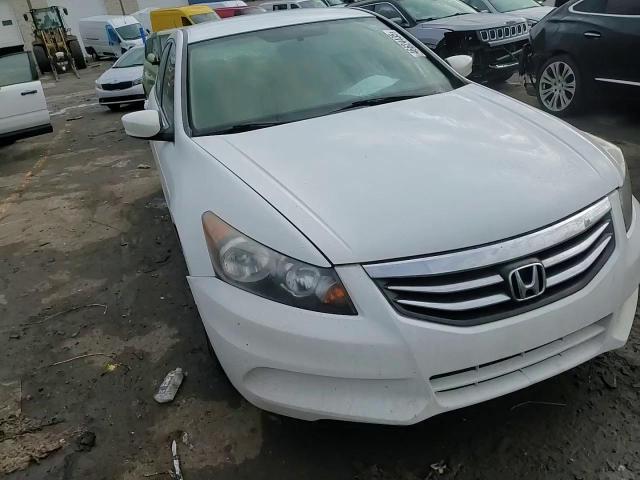 2012 Honda Accord - Image 10