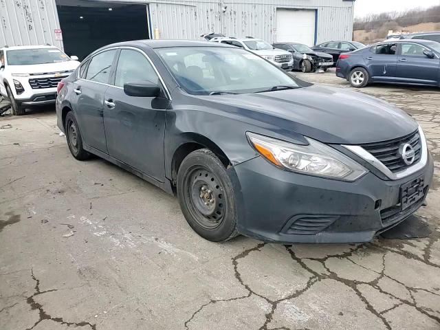 2016 Nissan Altima - Image 10