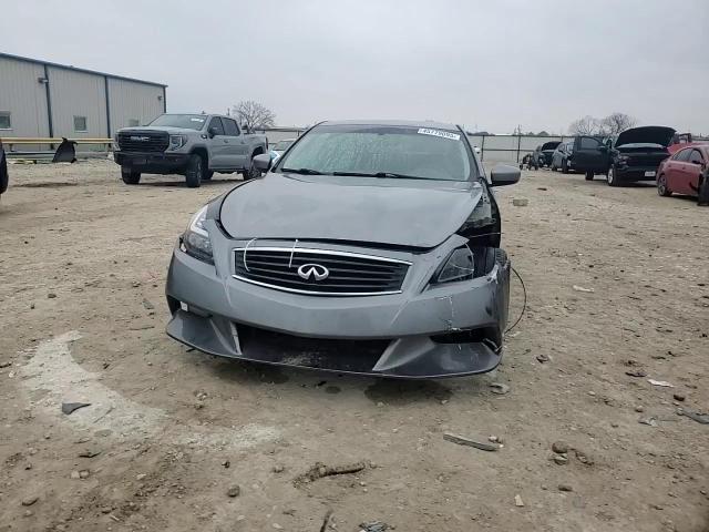 2010 Infiniti G - Image 10