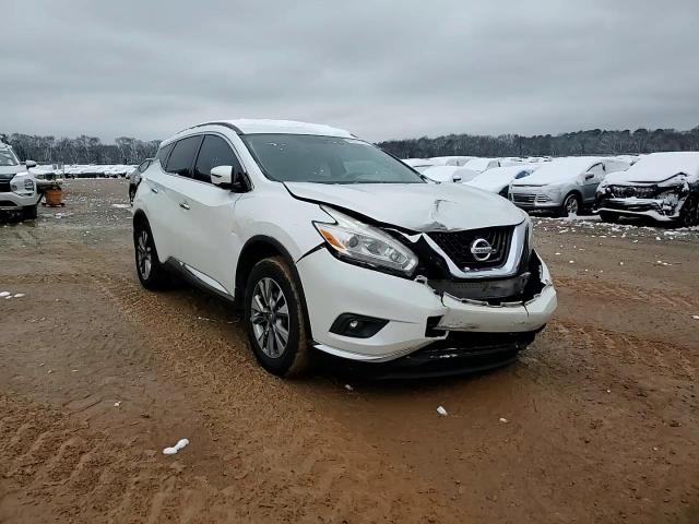 2016 Nissan Murano - Image 12