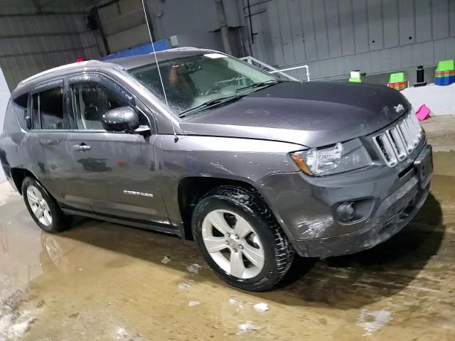 2015 Jeep Compass - Image 14