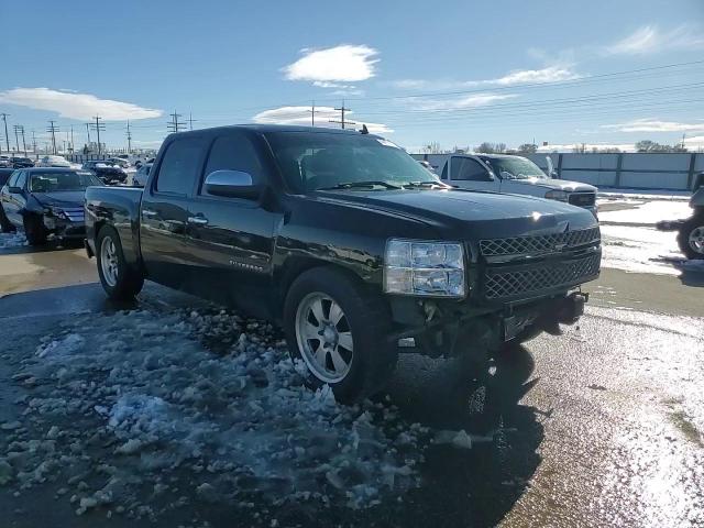 2012 Chevrolet Silverado - Image 11