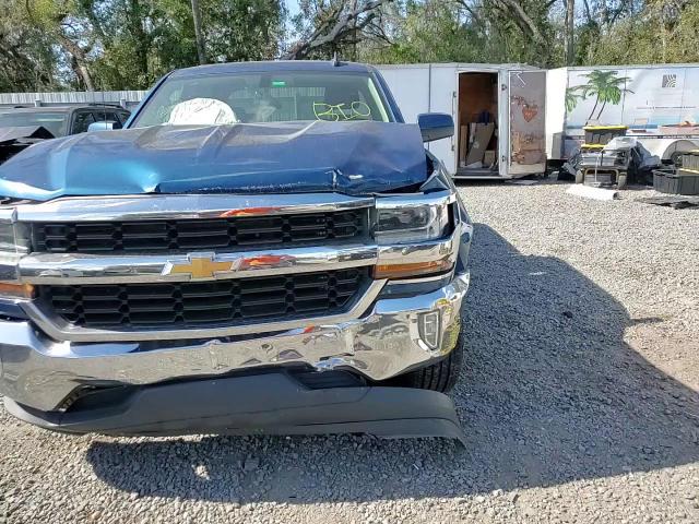 2018 Chevrolet Silverado - Image 11