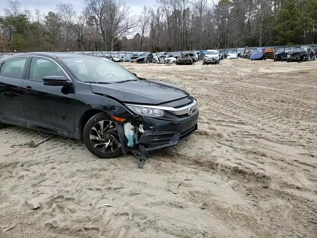 2018 Honda Civic - Image 10