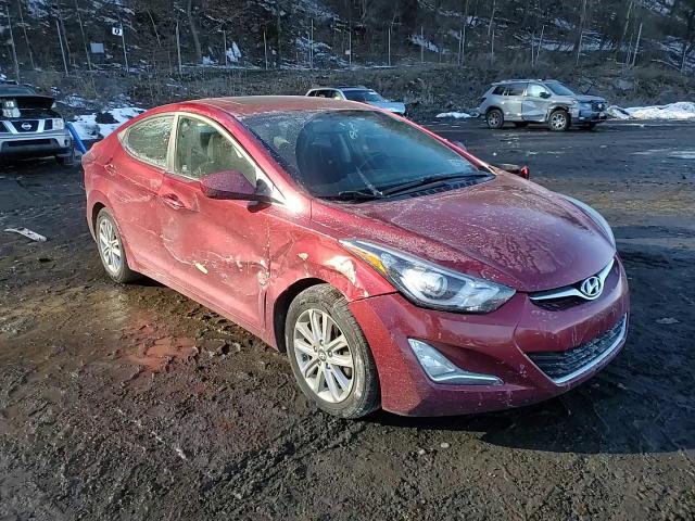 2015 Hyundai Elantra - Image 13