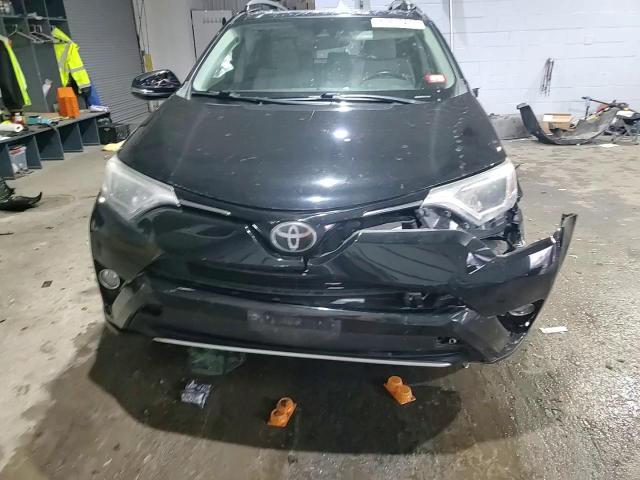 2017 Toyota RAV 4 - Image 11