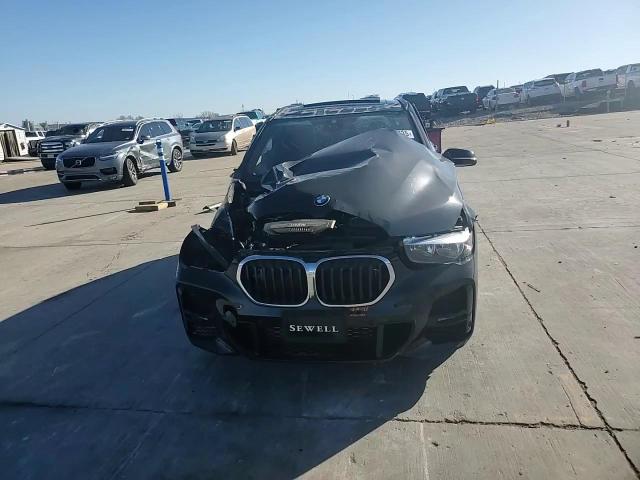 2021 BMW X1 - Image 12