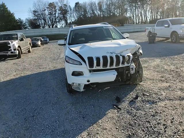 2015 Jeep Grand Cherokee - Image 12