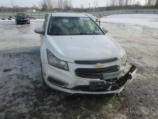 2016 Chevrolet Cruze - Image 11
