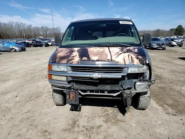 2000 Chevrolet Express - Image 12