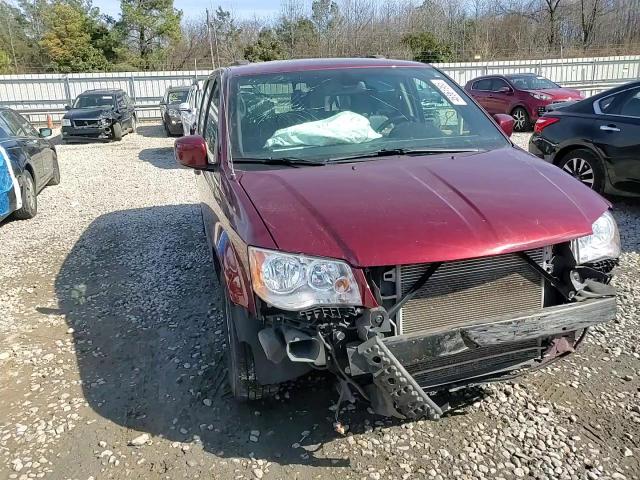 2020 Dodge Caravan - Image 11