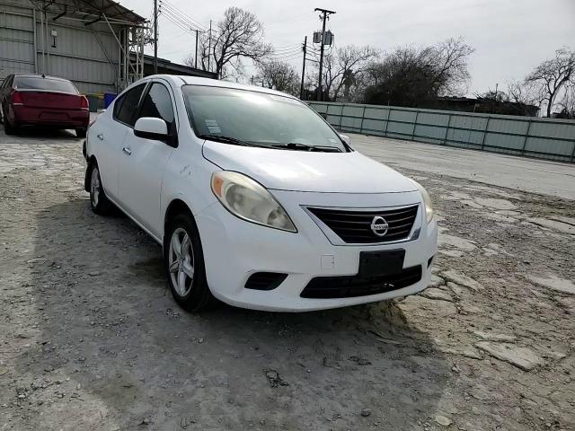 2014 Nissan Versa - Image 10