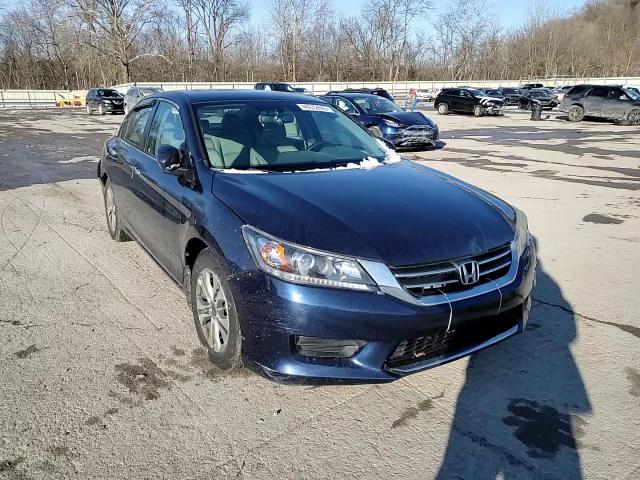 2014 Honda Accord - Image 11