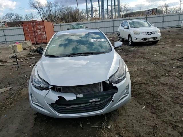 2014 Hyundai Elantra - Image 11