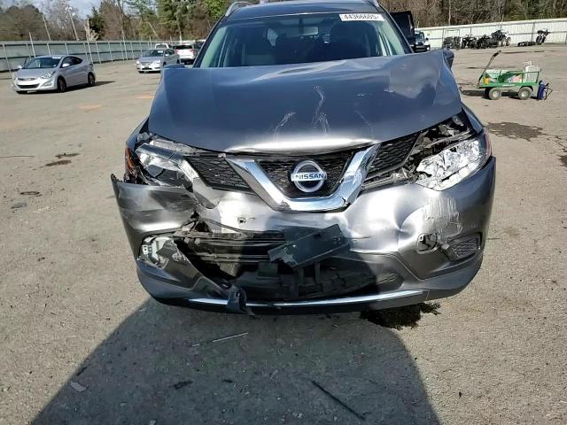 2016 Nissan Rogue - Image 12