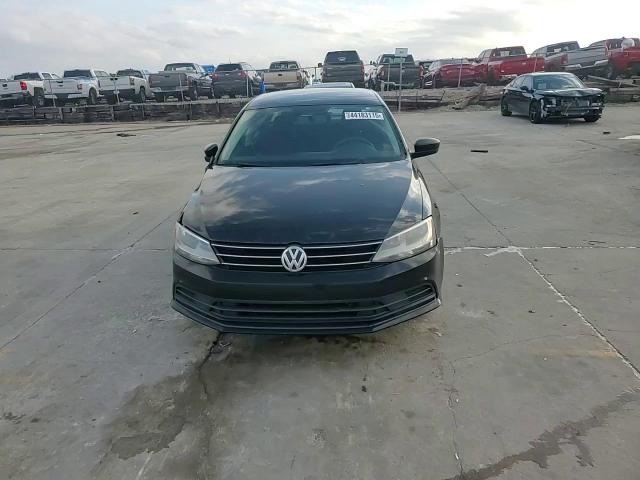 2016 Volkswagen Jetta - Image 11
