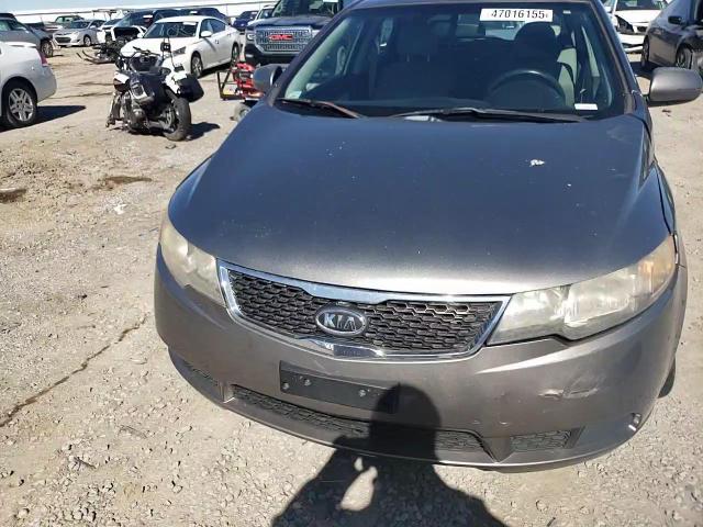 2011 Kia Forte - Image 11