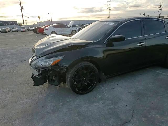 2018 Nissan Altima - Image 11
