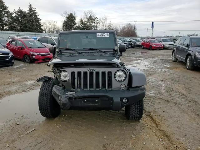 2017 Jeep Wrangler - Image 11