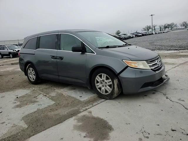 2013 Honda Odyssey - Image 12