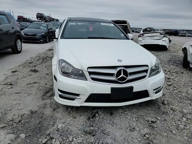 2013 Mercedes-Benz C 250 VIN: WDDGJ4HB8DG023991 Lot: 45453205