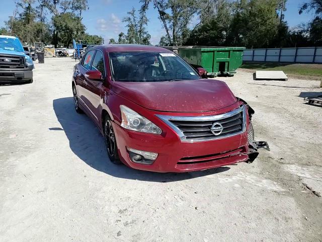 2014 Nissan Altima - Image 13