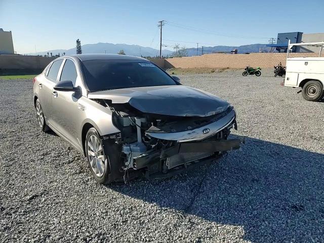 2016 Kia Optima - Image 10