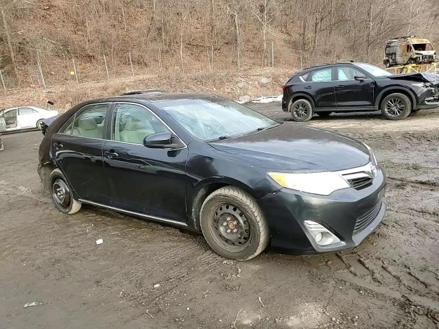 2012 Toyota Camry - Image 11