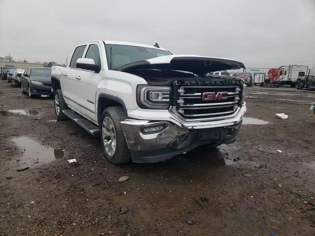 2017 GMC Sierra - Image 10
