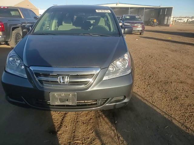 2005 Honda Odyssey - Image 12