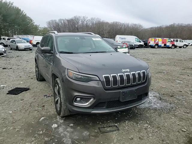 2019 Jeep Grand Cherokee - Image 11