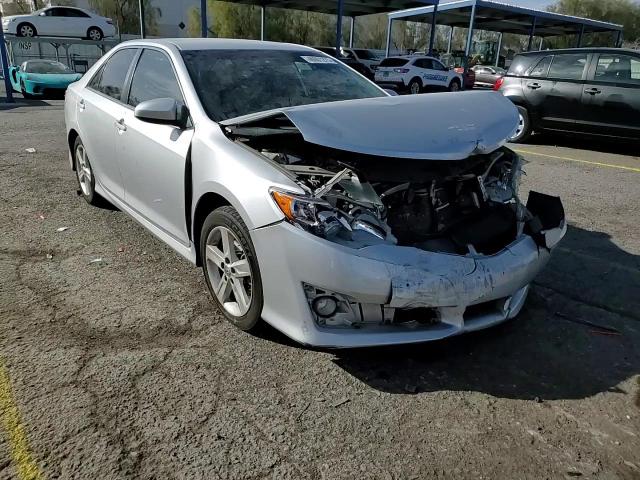 2014 Toyota Camry - Image 10