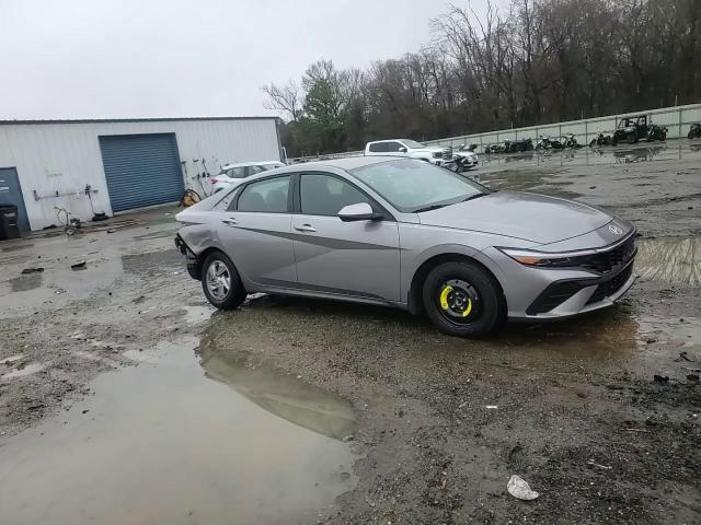 2024 Hyundai Elantra - Image 14