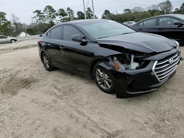 2018 Hyundai Elantra - Image 11