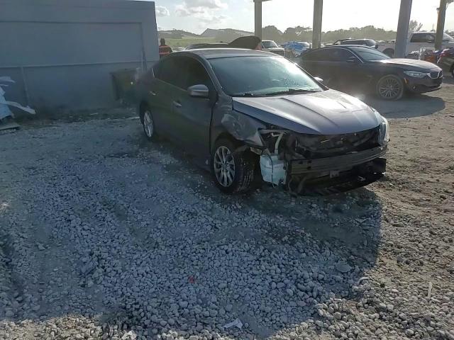 2019 Nissan Sentra - Image 14