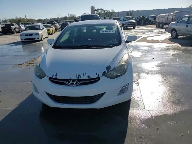 2013 Hyundai Elantra - Image 13