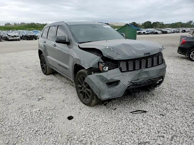 2020 Jeep Grand Cherokee - Image 11