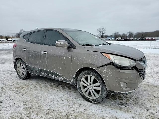 2013 Hyundai Tucson - Image 12