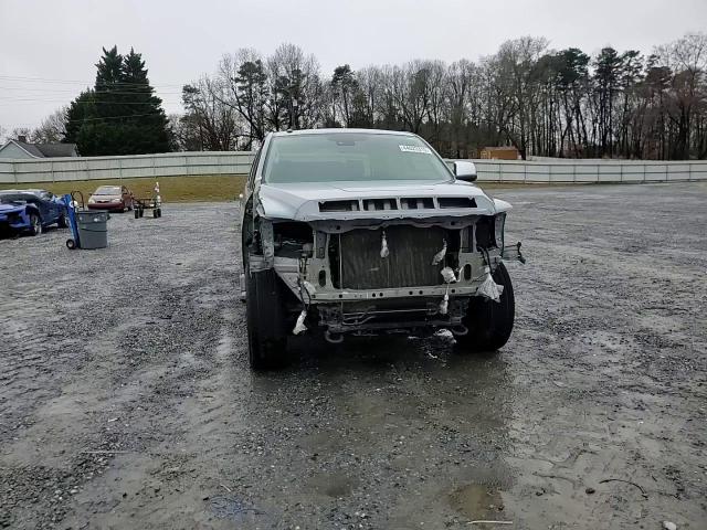 2019 Toyota Tundra - Image 11